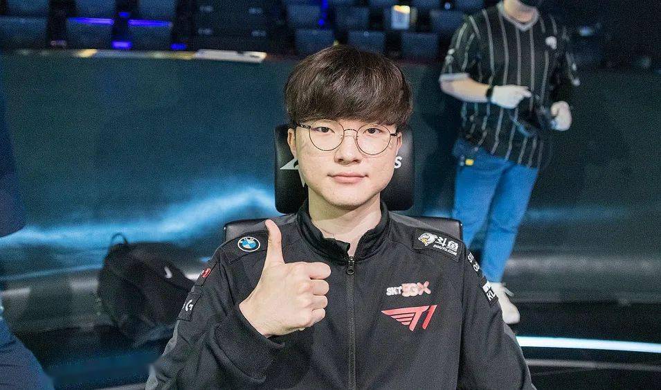 1xBit体育官方登录入口-关键比赛中，梦魇之翼神级操作拯救比赛，统治赛场毫无争议的简单介绍