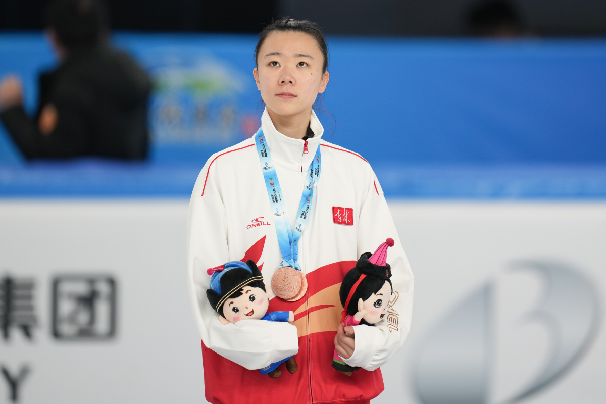 中国选手在奥运赛场上大放异彩,赢得尊敬的简单介绍 中国选手在奥运赛场上大放异彩,赢得尊敬的简单介绍