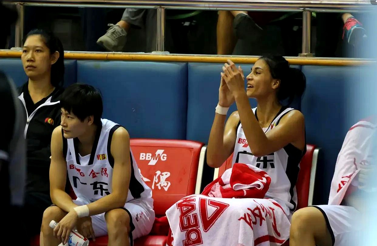 包含中国篮球联赛赛季中球队之间关系渐趋紧张的词条 包含中国篮球联赛赛季中球队之间关系渐趋紧张的词条