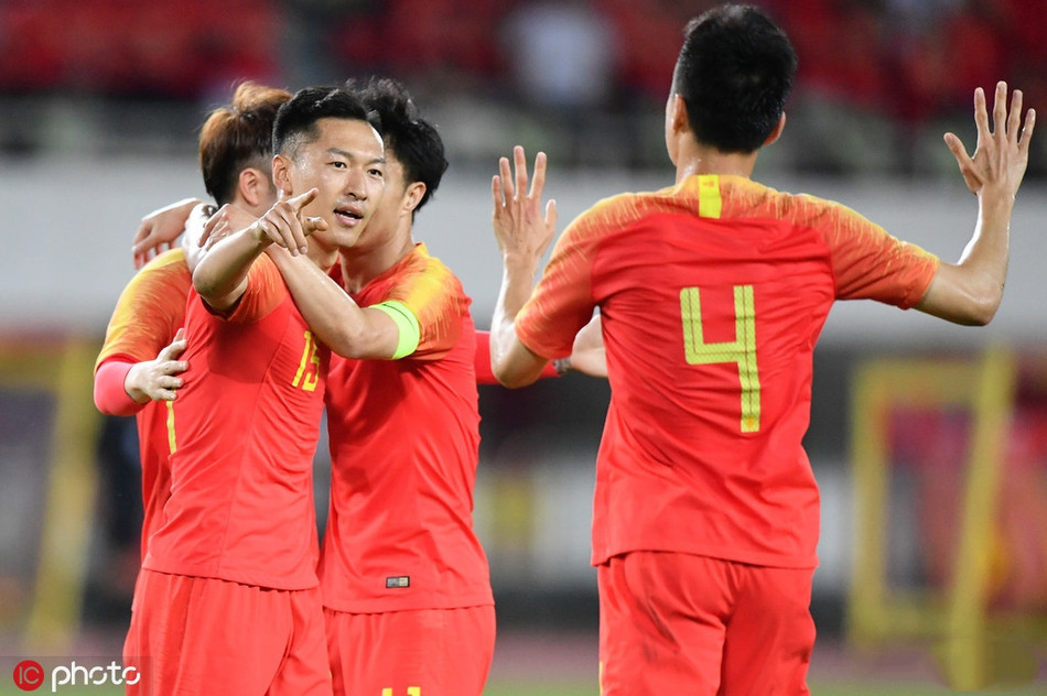 苏宁球员发挥出色，全队士气高涨备战的简单介绍