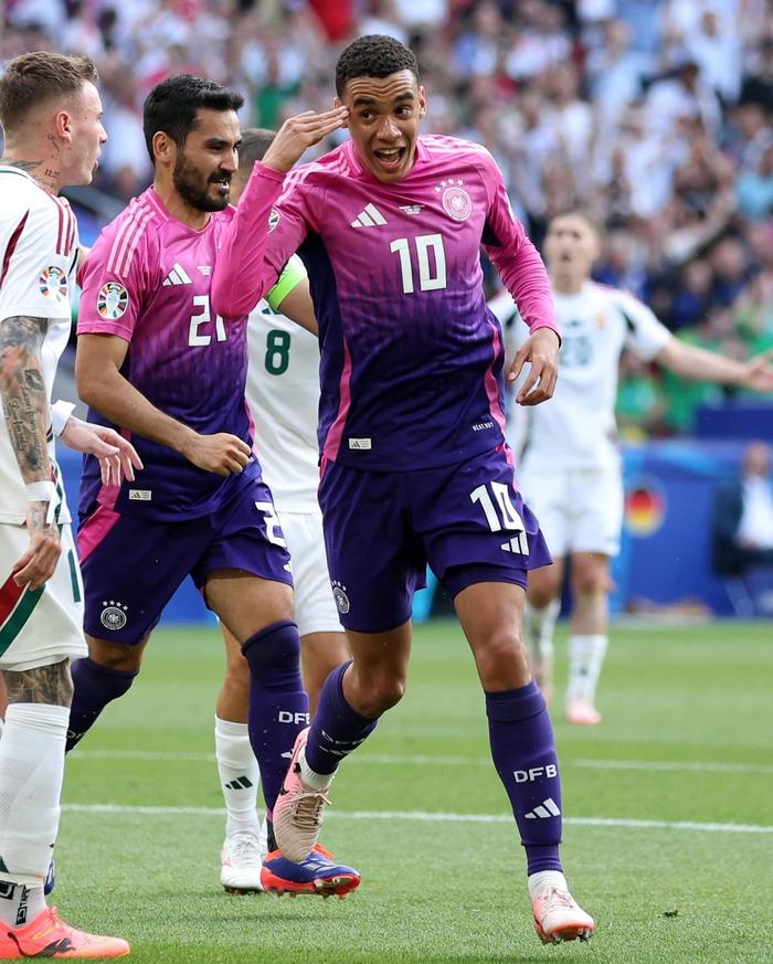 关于匈牙利足球队在比赛场上展现出不俗的实力的信息 关于匈牙利足球队在比赛场上展现出不俗的实力的信息