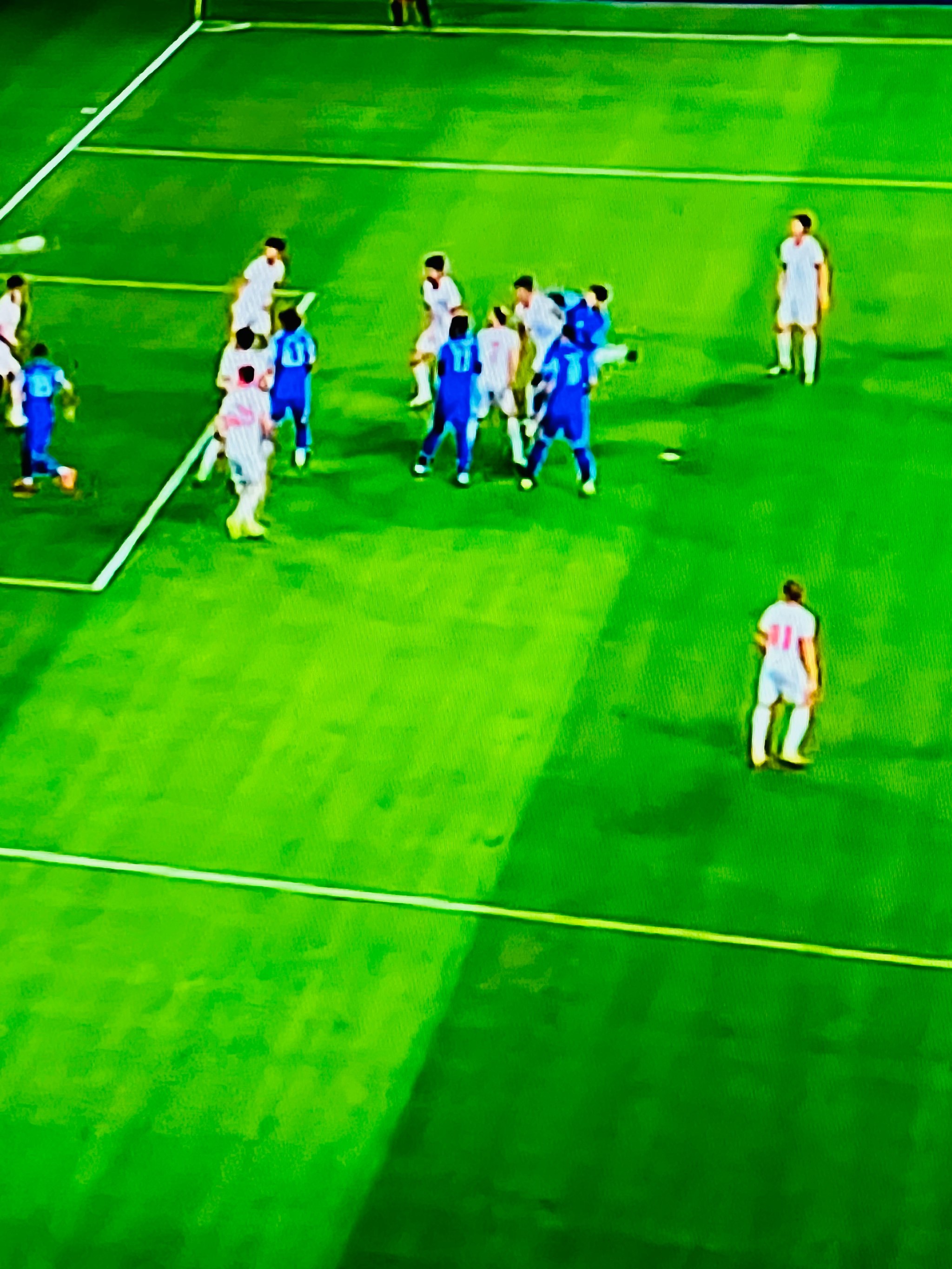 比赛节奏明快,观众沉浸其中难以自拔 比赛节奏明快,观众沉浸其中难以自拔