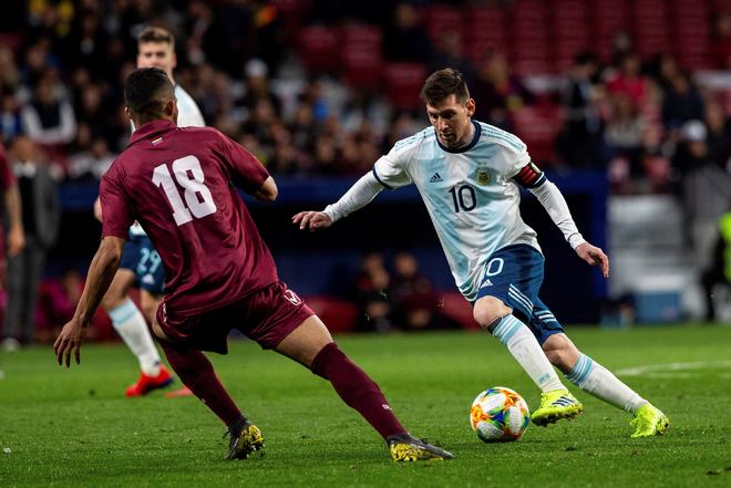 智利队在田径比赛中刷新队史纪录 智利队在田径比赛中刷新队史纪录