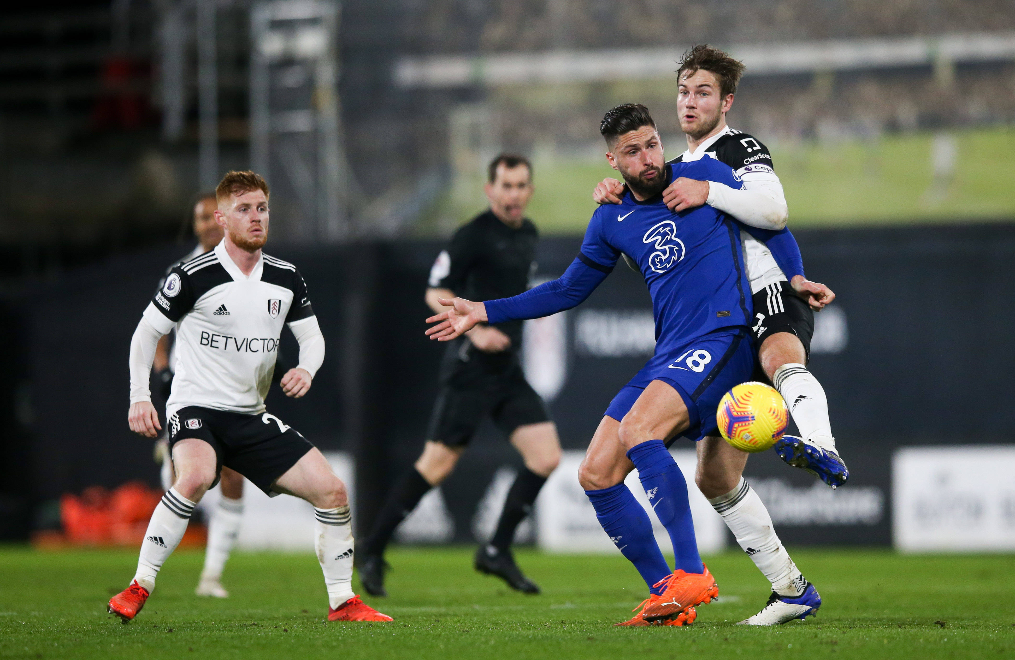 1xBit体育网站入口-切尔西艰难闯关，英超强队展现实力的简单介绍