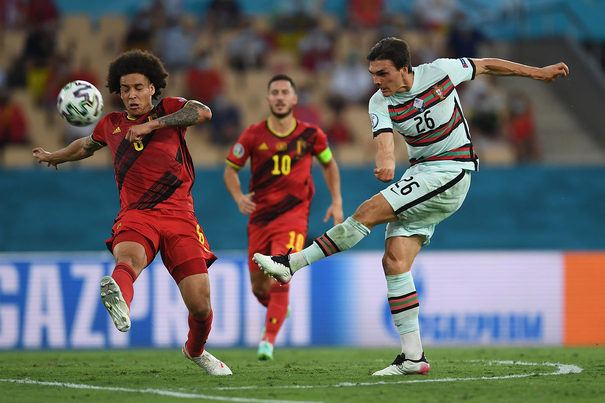 西班牙球员在强敌面前取得胜利 西班牙球员在强敌面前取得胜利