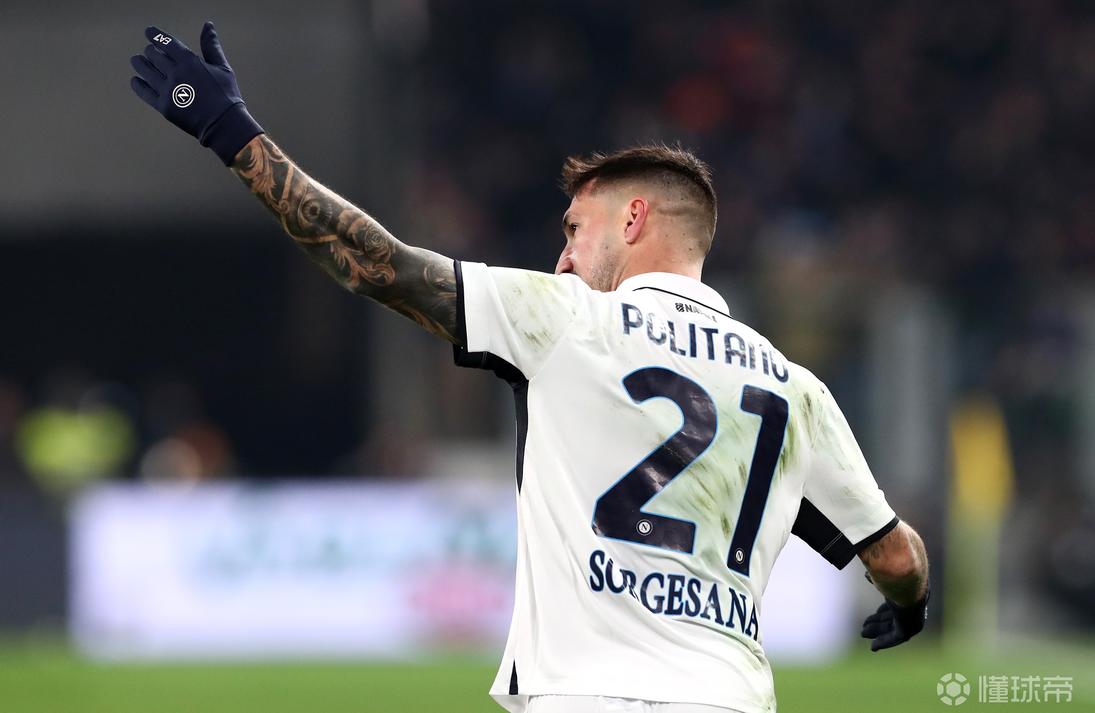 1xBit体育馆-包含尤文图斯客场逼平那不勒斯，积分继续领先的词条