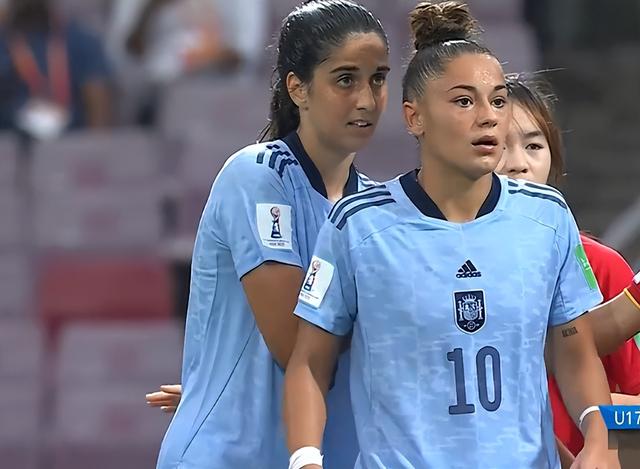 西班牙女足联赛,出人意料! 西班牙女足联赛,出人意料!